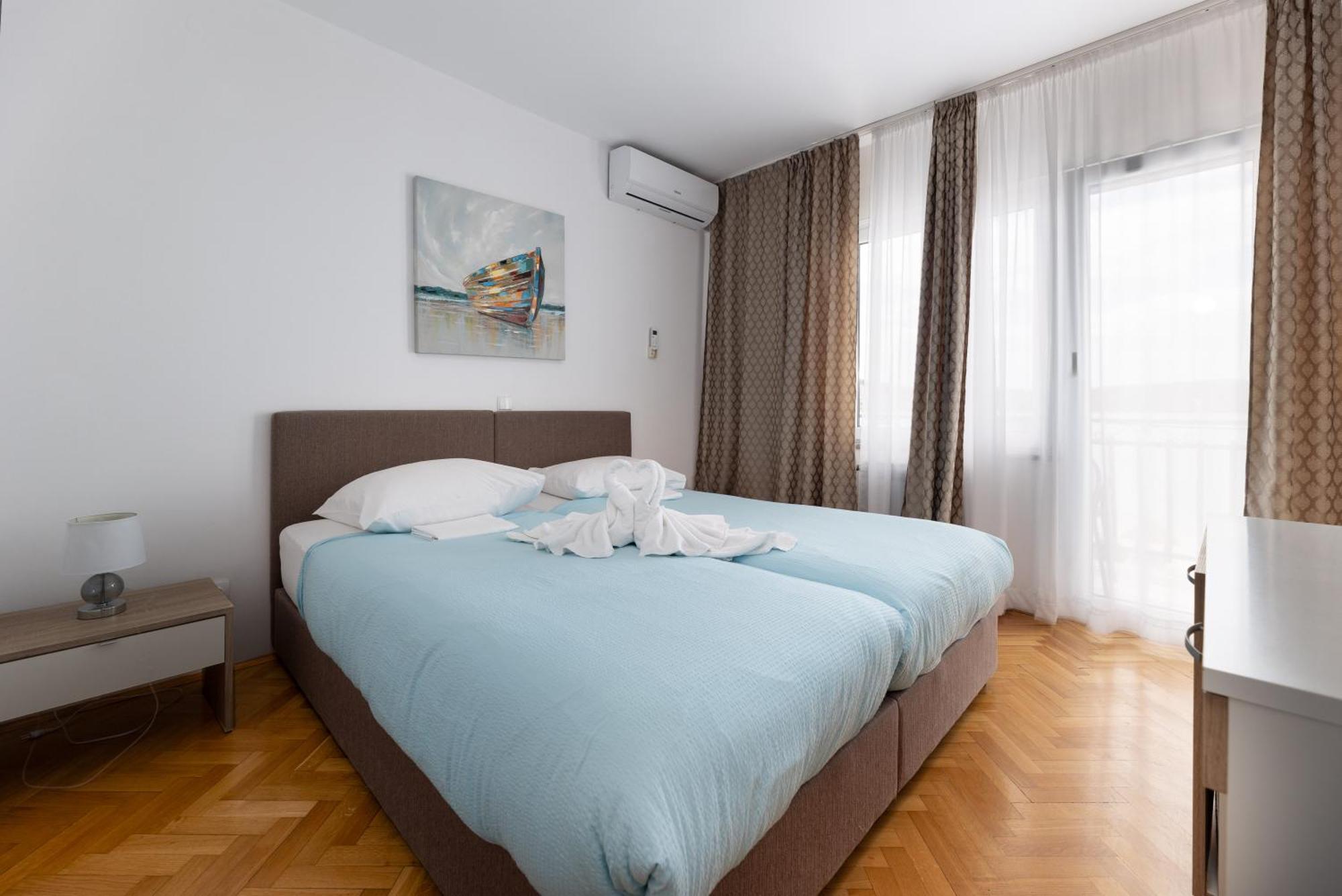 Villa Okruk-10 Meters Away From The Beach Округ Горни Екстериор снимка